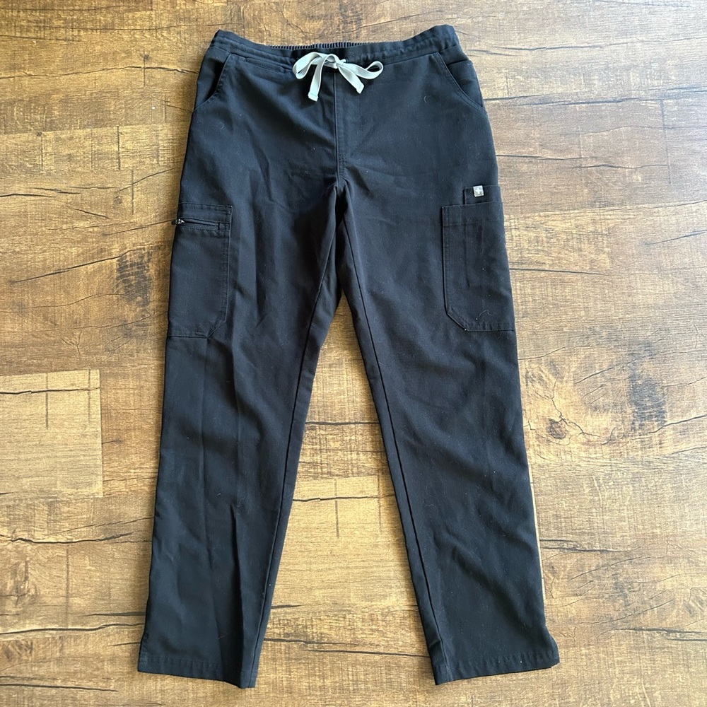 FIGS Black Scrub Pants